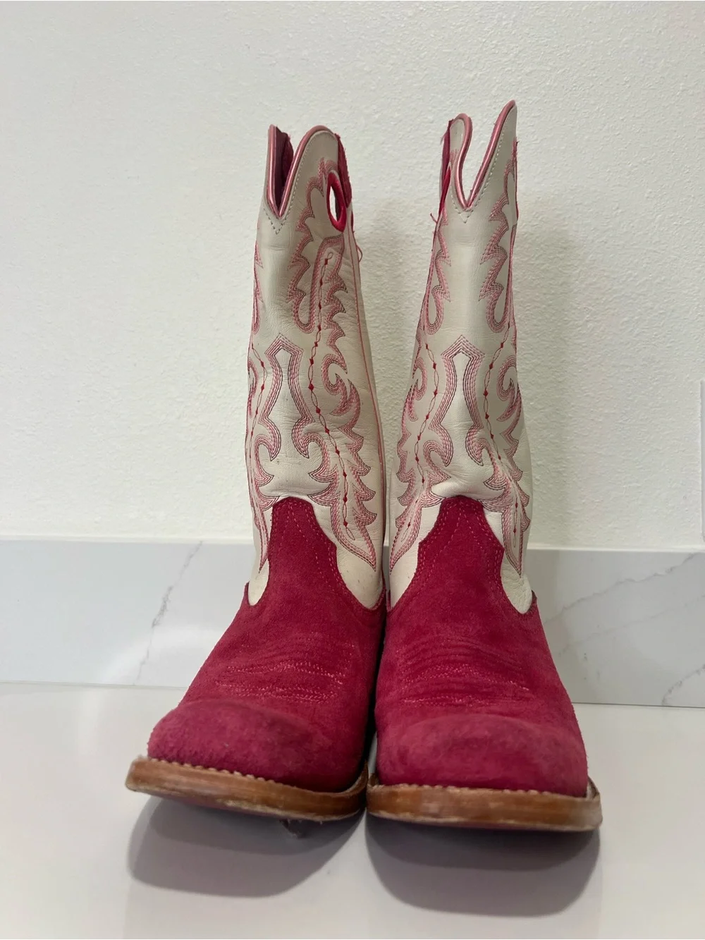 Ariat Women's Pink and Cream Western Cowgirl Boots size 7.5 - Picture 4 of 8